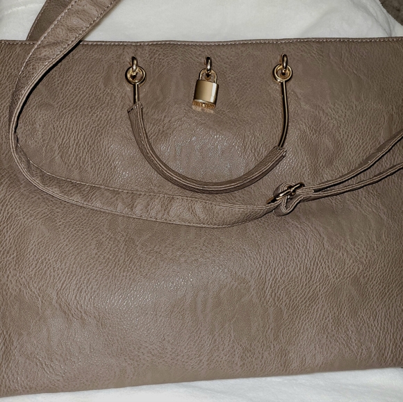 Christian Siriano Bag - Picture 2 of 9